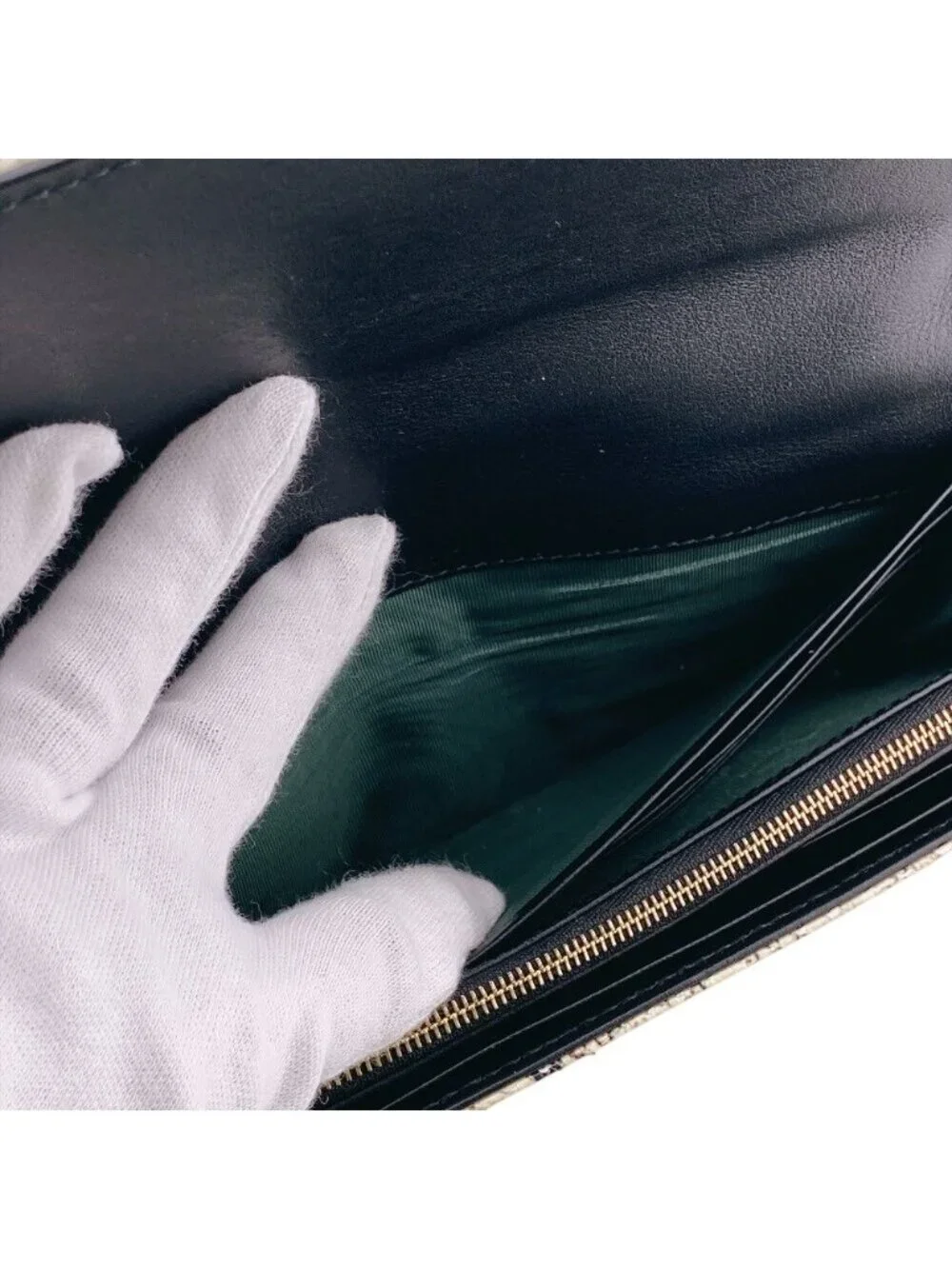 Gucci Exotic Flap GG Marmont Wallet